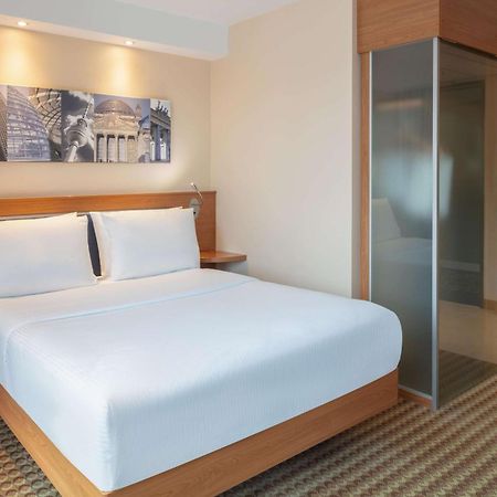 แฮมป์ตัน บาย ฮิลตัน เบอร์ลิน ซิตี้ เวสต์ Hotel ภายนอก รูปภาพ