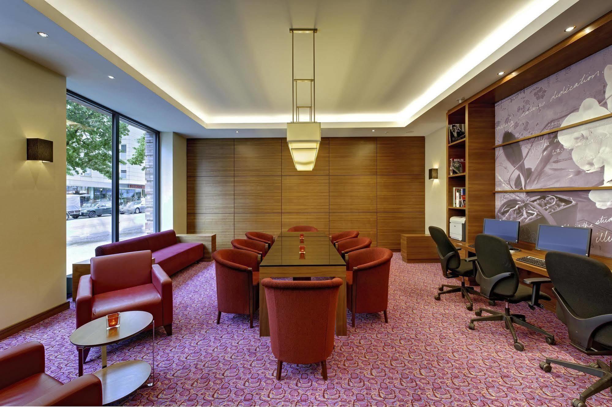 แฮมป์ตัน บาย ฮิลตัน เบอร์ลิน ซิตี้ เวสต์ Hotel ภายนอก รูปภาพ
